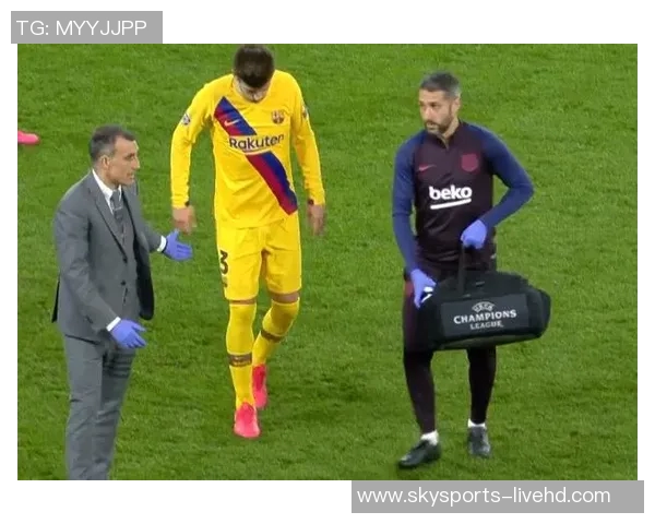 友谊赛精彩对决波尔图与那不勒斯战成平局帽子戏法引发全场欢呼