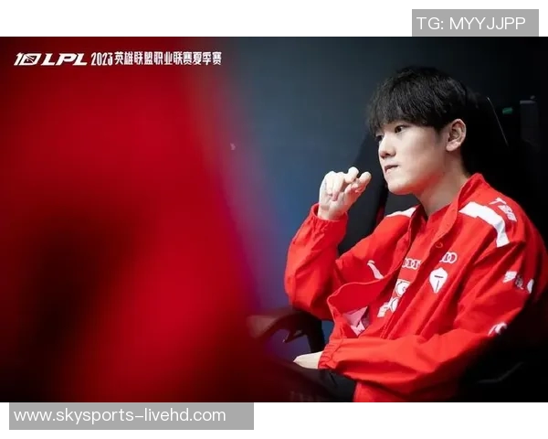 西安篮球队实力引发热议球迷对球队表现的不同看法与争论